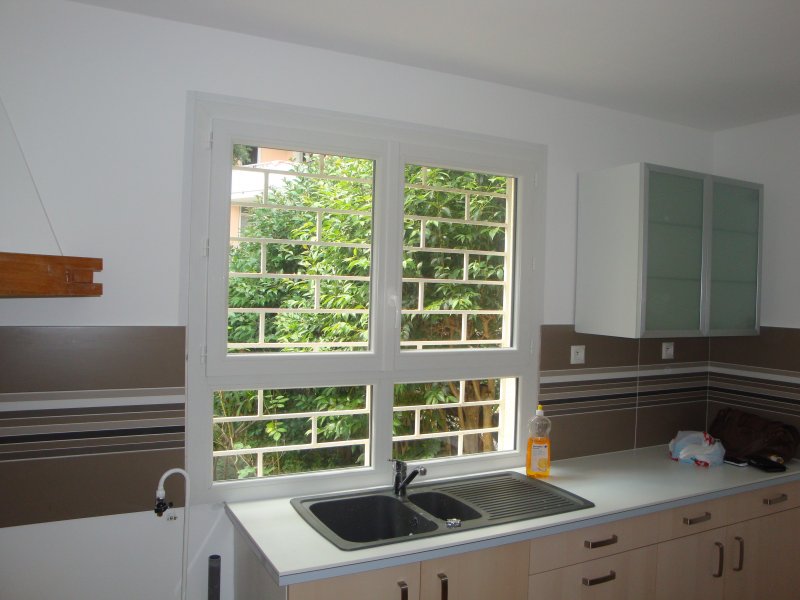 Menuiseries PVC, pose en rénovation sur dormant existant : "changé" "finitions impeccables" !