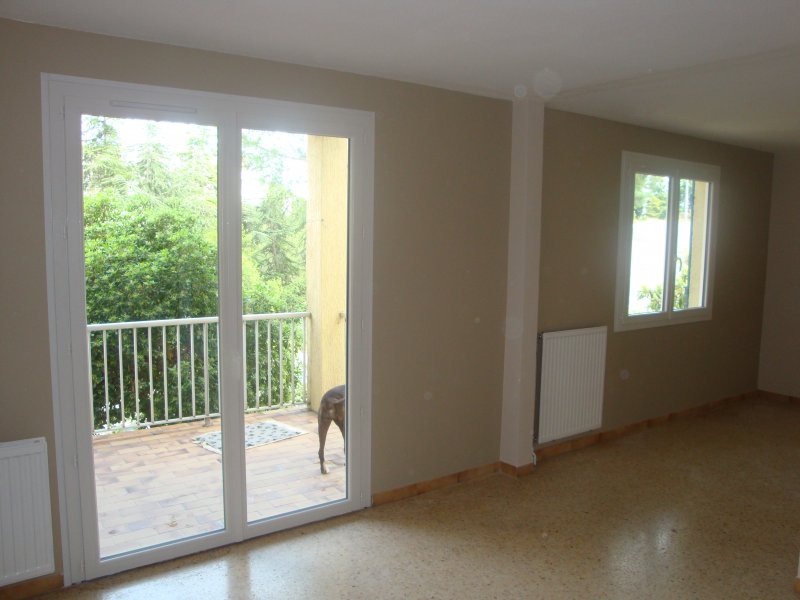 Menuiseries PVC, pose en rénovation sur dormant existant : "changé" "finitions impeccables" !